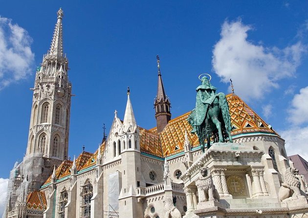 Private Buda Castle Walk with Entry to Matthias Church - Key things you’ll do and see
