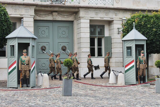 Private Buda Castle Walk with Entry to Matthias Church - Budatower, Arpad Toth Promenade, and Disz Square Details