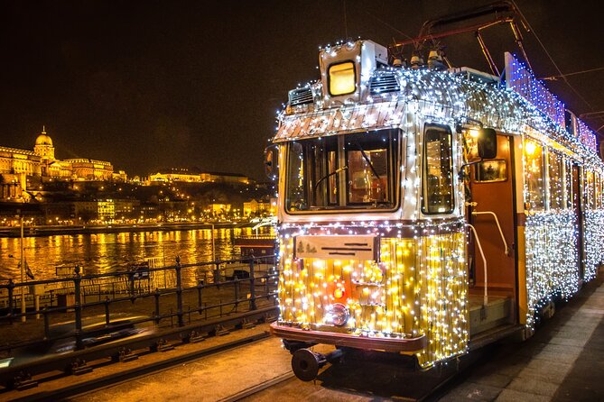 Private Budapest Christmas Market Tour with Chimney Cake & Mulled Wine - A Private, 2.5 Hour Christmas Market Walk in Budapest