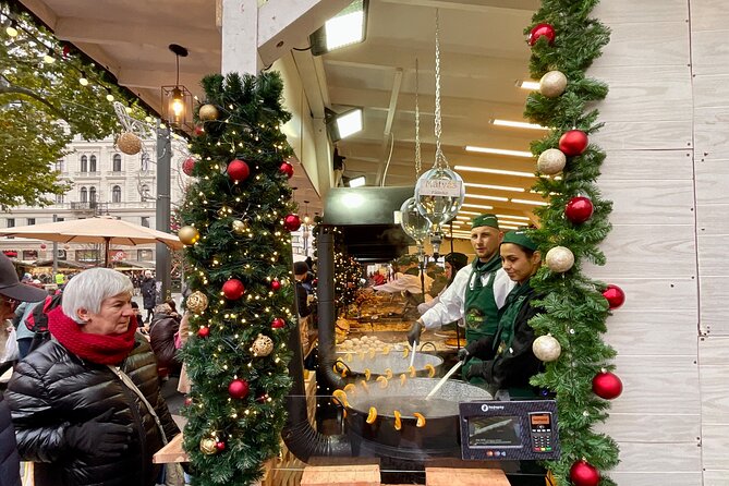Private Budapest Christmas Market Tour with Chimney Cake & Mulled Wine - Mulled Wine and Chimney Cake, Done the Easy Way