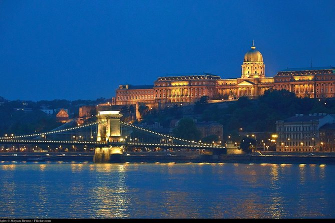 Private Budapest Sightseeing Tour: Royal Castle, Heroes Square, Chain Bridge - Gellért Hill and the Citadel: history mixed with view-time