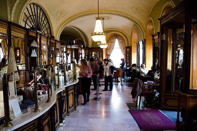 Private Café Wandering: Excursion through Budapest’s Belle Epoque - Tram by the Danube to Central Café: dignified, not just fancy