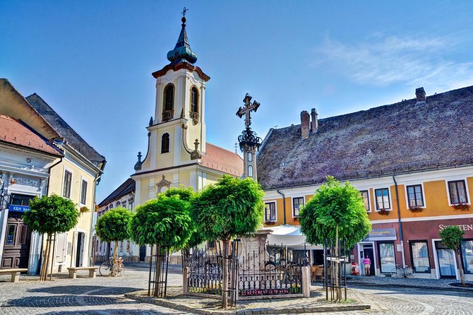 Private Danube Bend Experience with a comfortable air conditioned car - Pickup, Drop-Off, and Time Management in Plain English