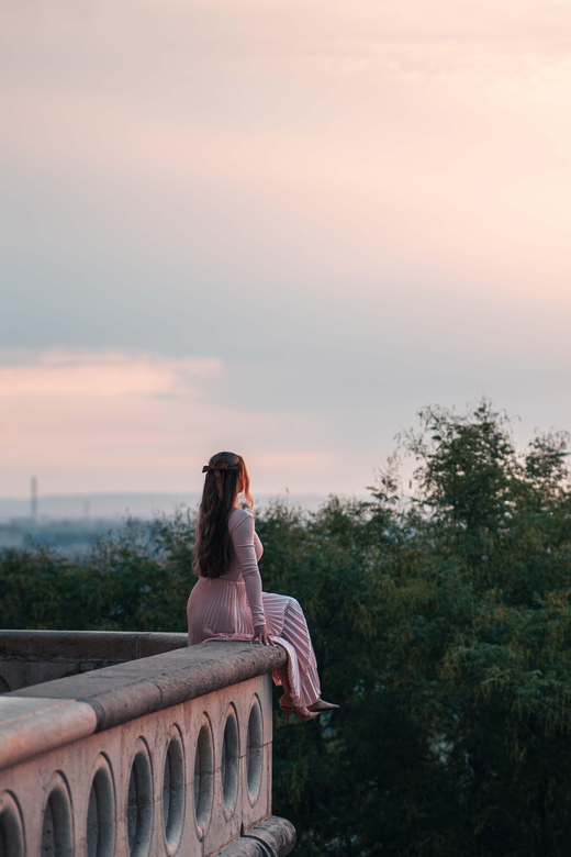 Private photography photo session at Fisherman Bastion - Retouched photos and fast delivery, so you can actually use them