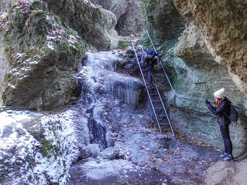 Ram Gorge Hiking Adventure - Food and water plan: spring refills plus cereal bars
