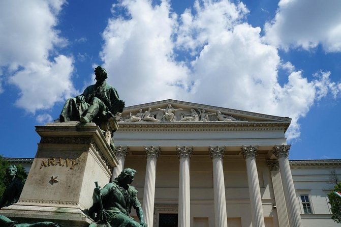 Rise Against the Soviet: The 1956 Revolution - Private Tour - Key highlights at a glance