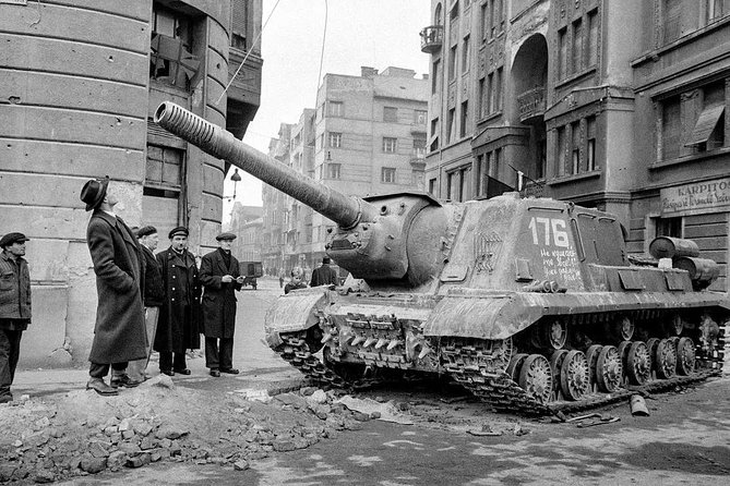 Rise Against the Soviet: The 1956 Revolution - Private Tour - Price and logistics, and whether it is worth it