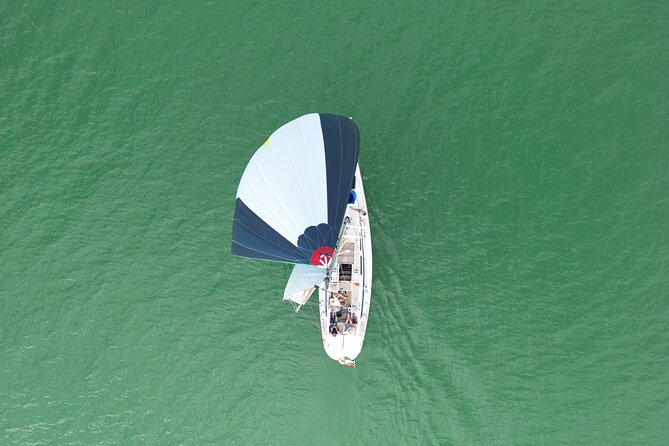 Sailing at Lake Balaton - What to wear and what to pack, so you stay comfortable in wind