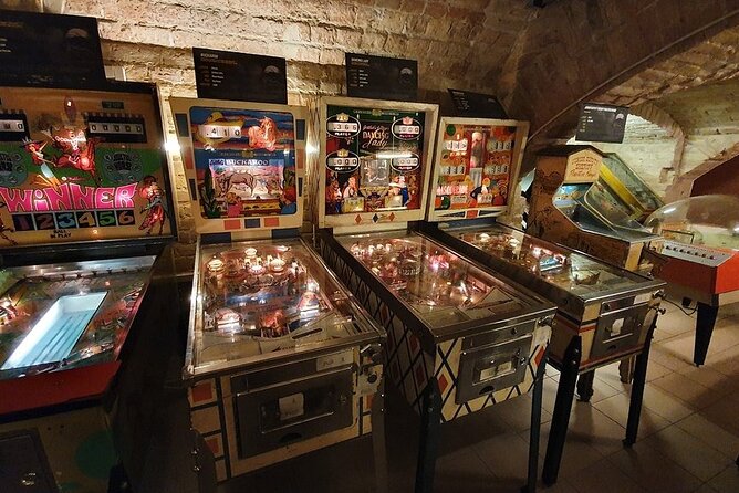 Skip the Line: Budapest Pinball Museum Admission Ticket - Timing Tips: When to Arrive Between 4:00 PM and 11:30 PM