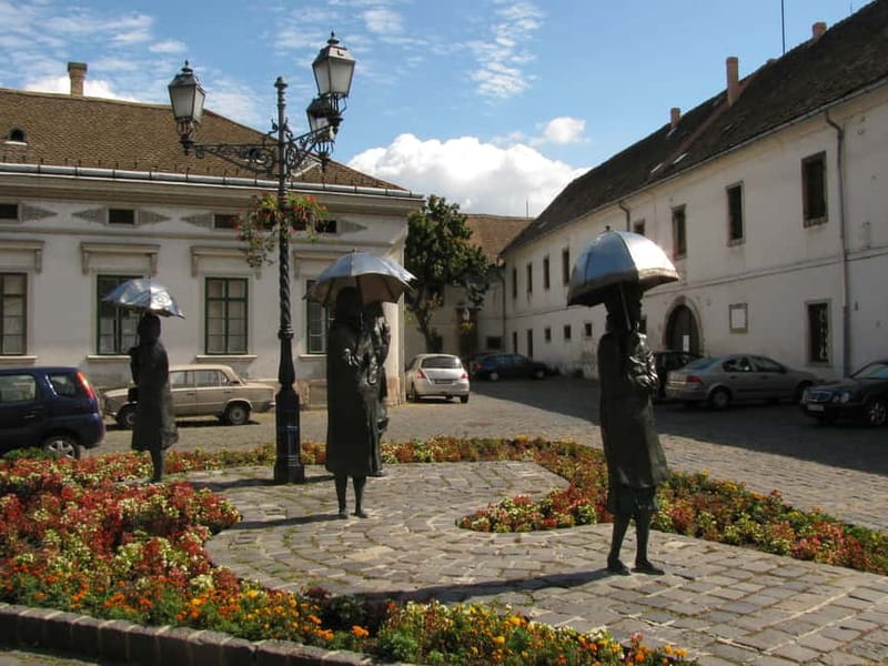 Szentendre Bike & Train Tour by Budapest Bike Breeze - Lángos lunch: what to expect and how to get more out of it