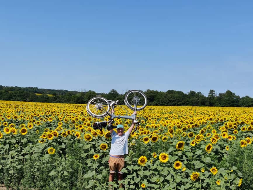 Szentendre by Bike: Self Guided Bike Rental Package! - Arrival in Szentendre, what to do once you park your bike