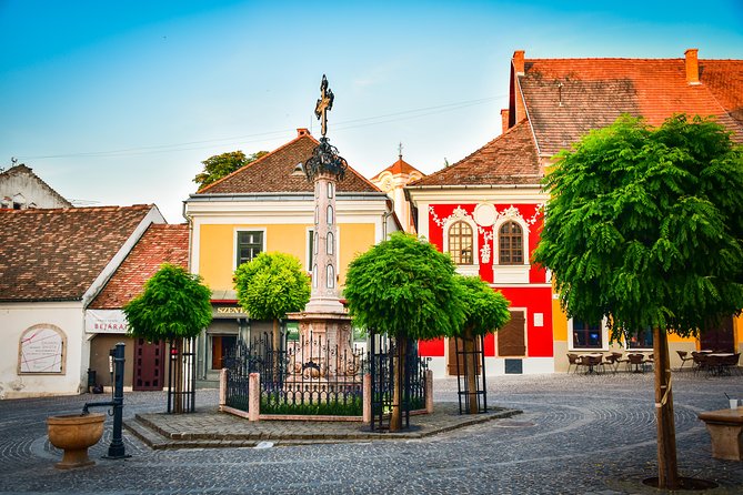 Szentendre the Artists Village Half-Day Tour from Budapest - The Bus Ride Setup, Meeting Point, and Realistic Timing