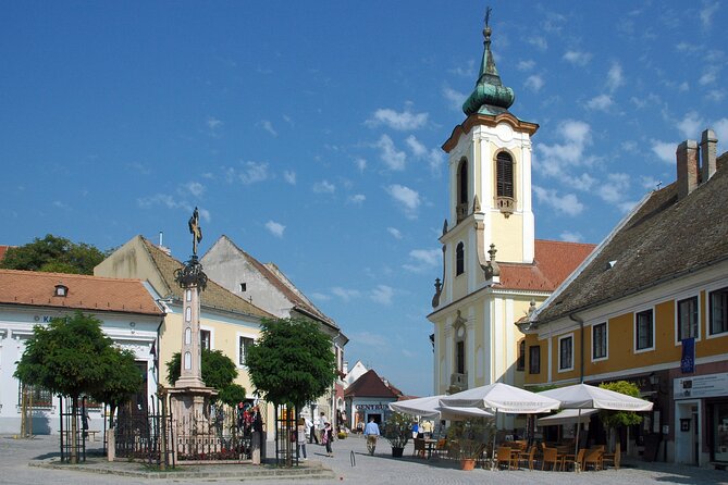 Szentendre, Visegrád & Esztergom Private Danube Bend Tour - Szentendre: Baroque Streets, Orthodox Roots, and Art Walk Energy