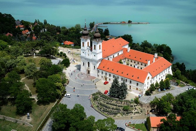 Tapolca Cave Lake and Tihany/ Balaton private tour from Budapest - Kinizsi Castle: how the day ends with something you can look at for a while