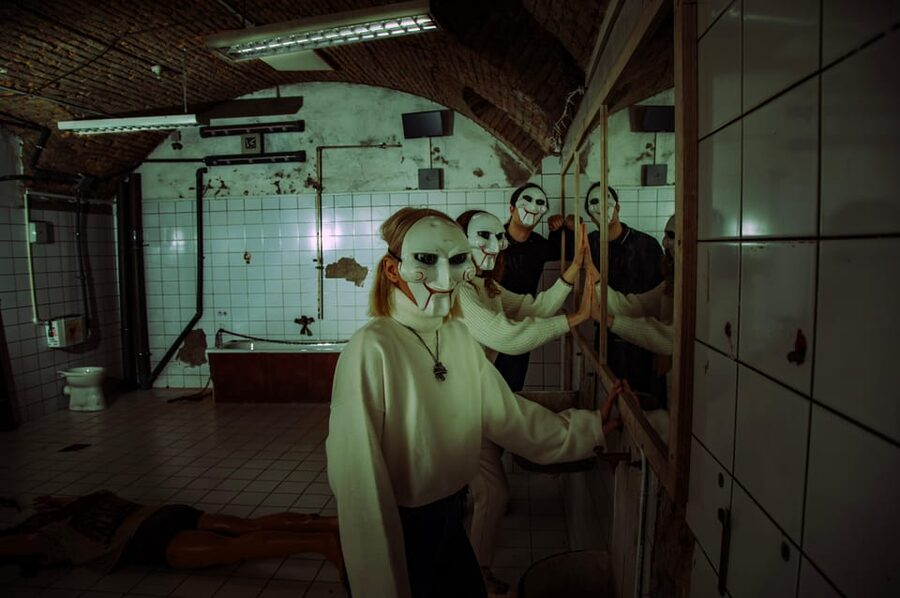 The Real Saw | Escape Room by PÁNiQ SZOBA - Key Things to Know Before You Go