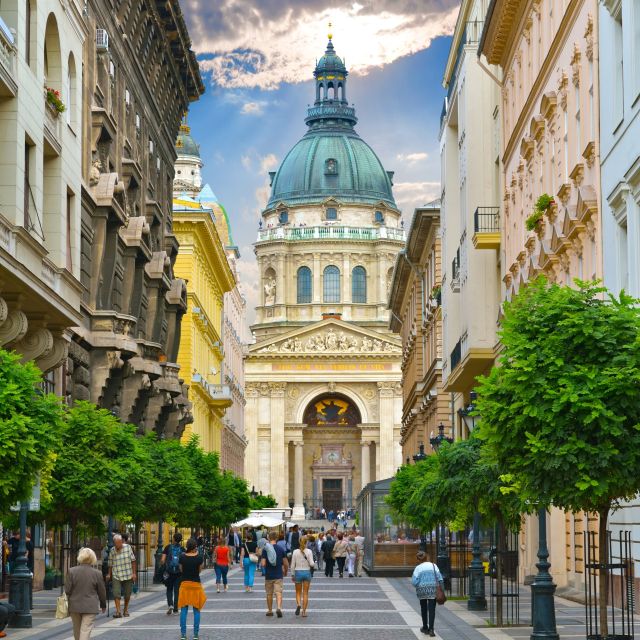Vienna: Budapest Day Trip - How the 12-hour Vienna to Budapest drive actually feels