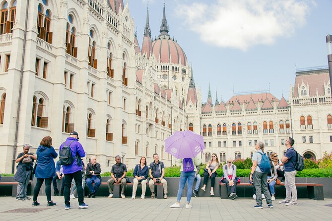 Walking Tour Budapest incl. the Shoes on the Danube Bank - Starting in the Basilica area: St Stephen’s as your orientation point