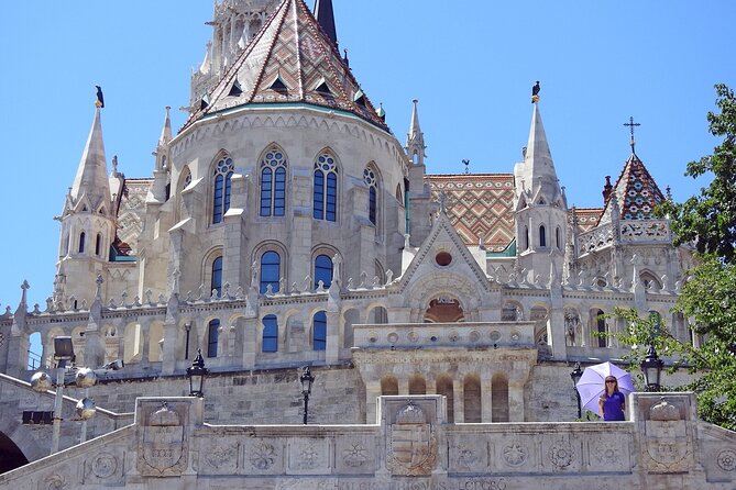 Walking tour in the Buda Castle incl. Fisherman's Bastion - Stop 5: Touch the equestrian statue for luck