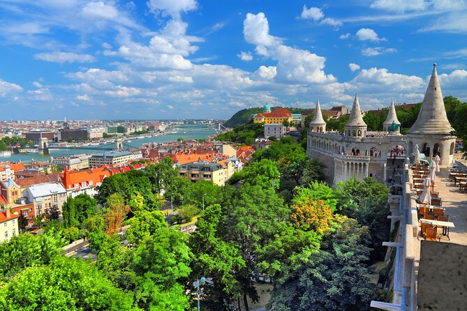 Welcome to Budapest 3 hrs Must See Private Tour by car - Door-to-door pickup in Budapest, and why it matters