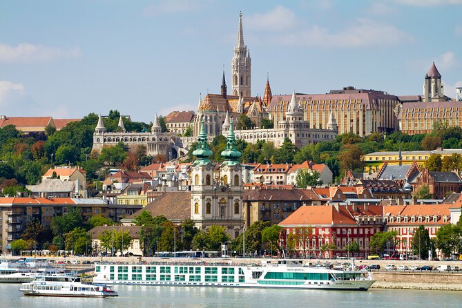 Welcome to Budapest 3 hrs Must See Private Tour by car - Andrássy út and the Hungarian State Opera: grand street, fast facts